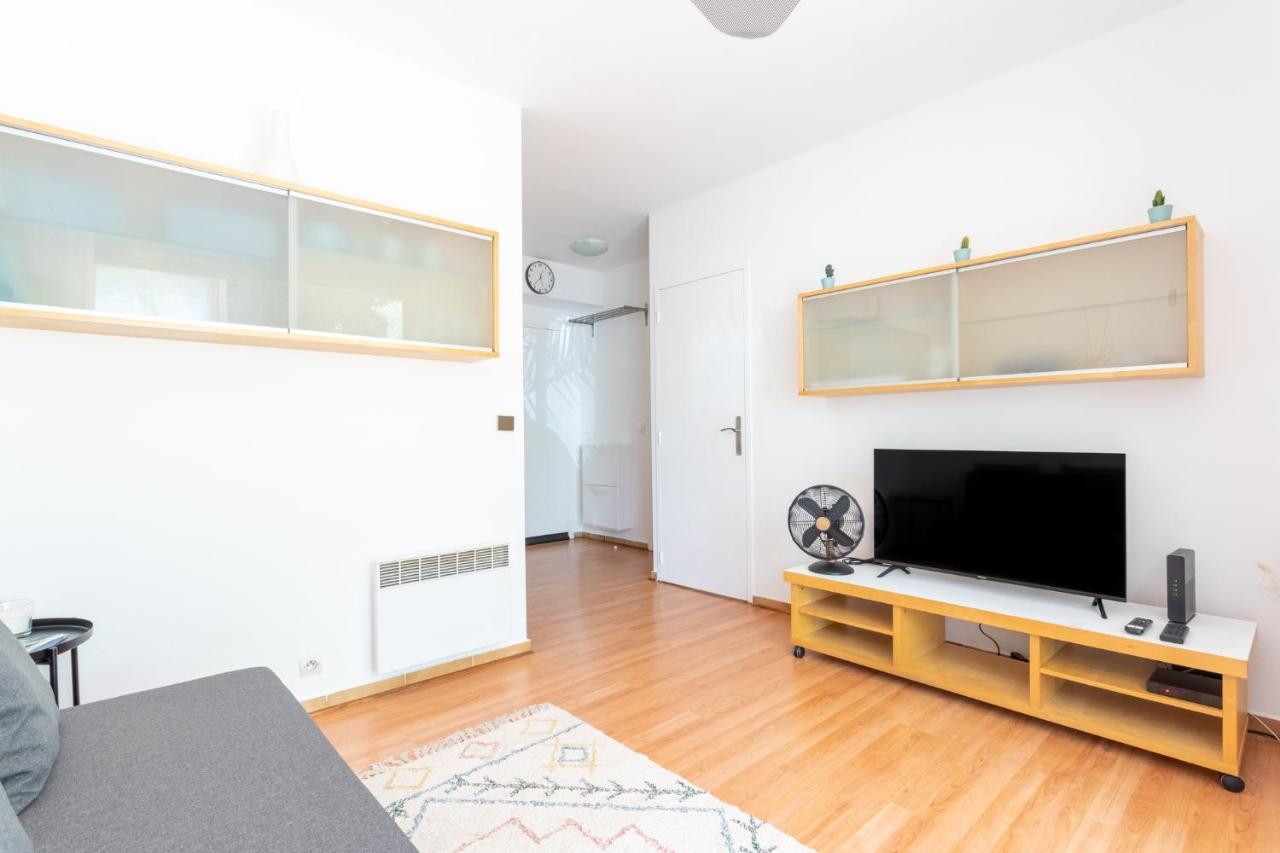 Tranquil 1 Bedroom Close To The Beach With Terrace - Dodo Et Tartine Carry-le-Rouet Kültér fotó